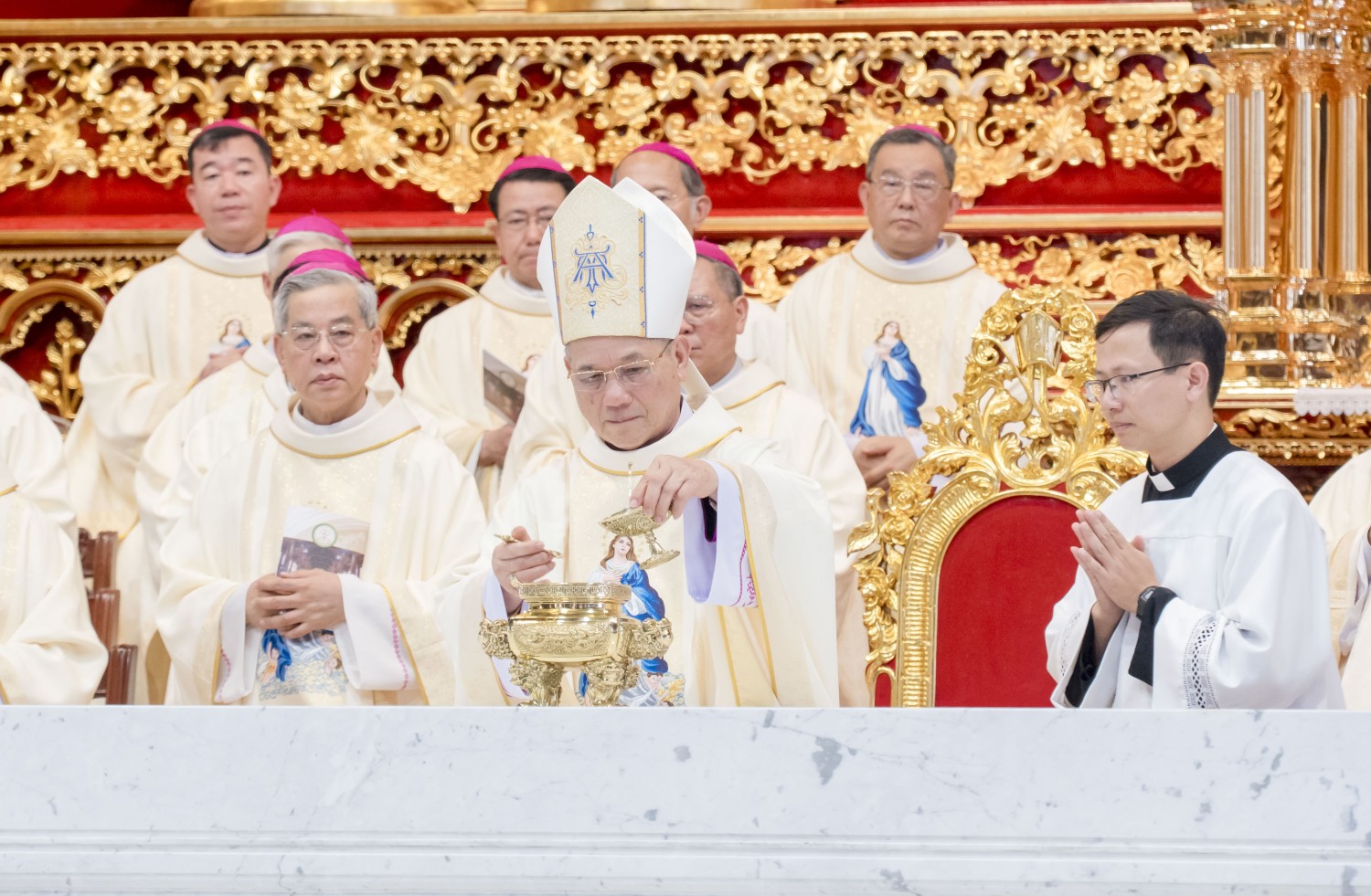 Thánh lễ Khánh Thành và Cung hiến Nhà thờ Chính tòa Bùi Chu