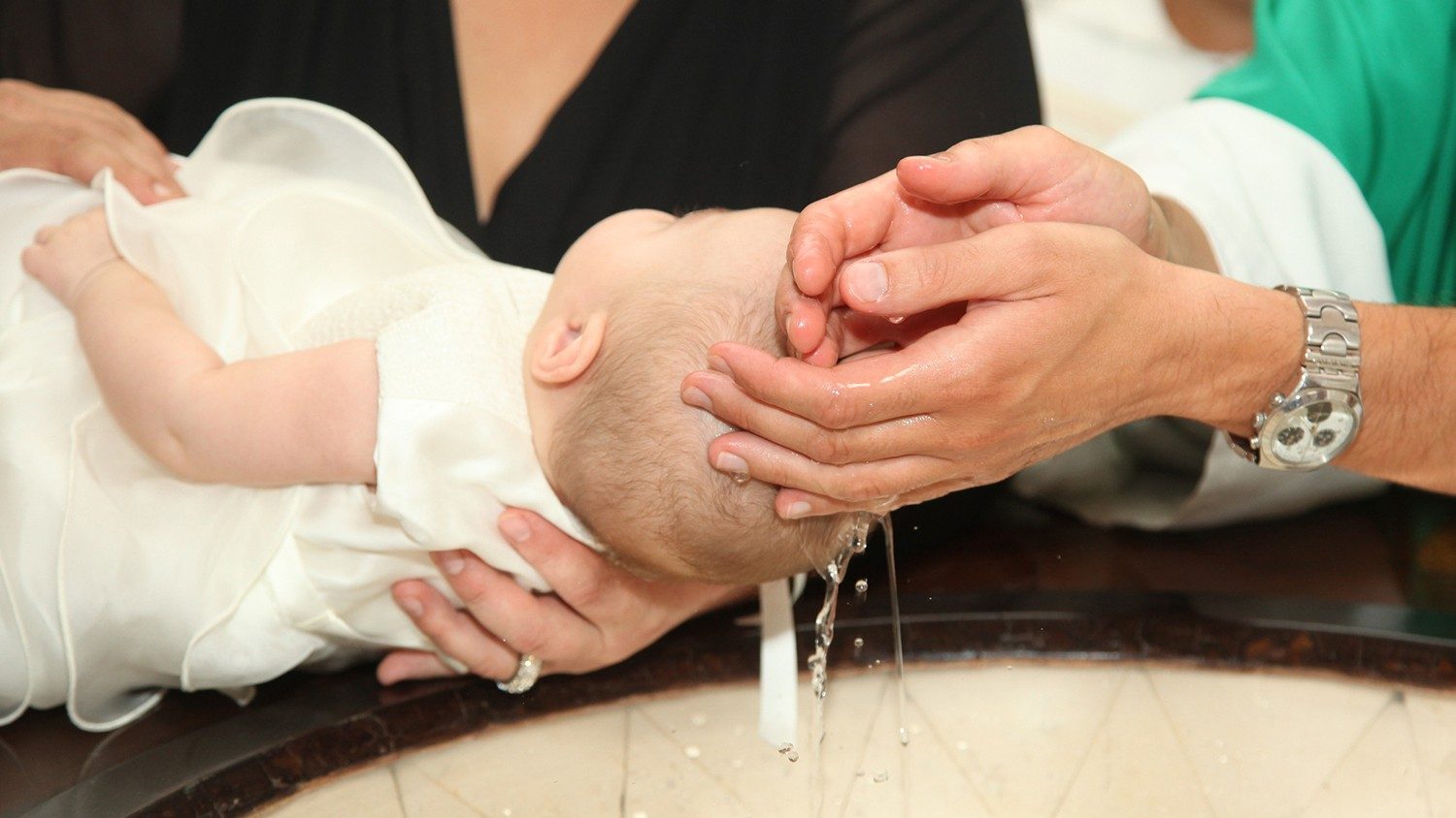 Các Giám mục châu Âu khẳng định dữ liệu rửa tội cần được lưu giữ, không thể xoá khỏi hồ sơ giáo xứ